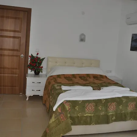 Hotel Happy Nur 3*