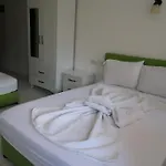 Happy Nur Hotel 3*