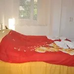 Happy Nur Hotel